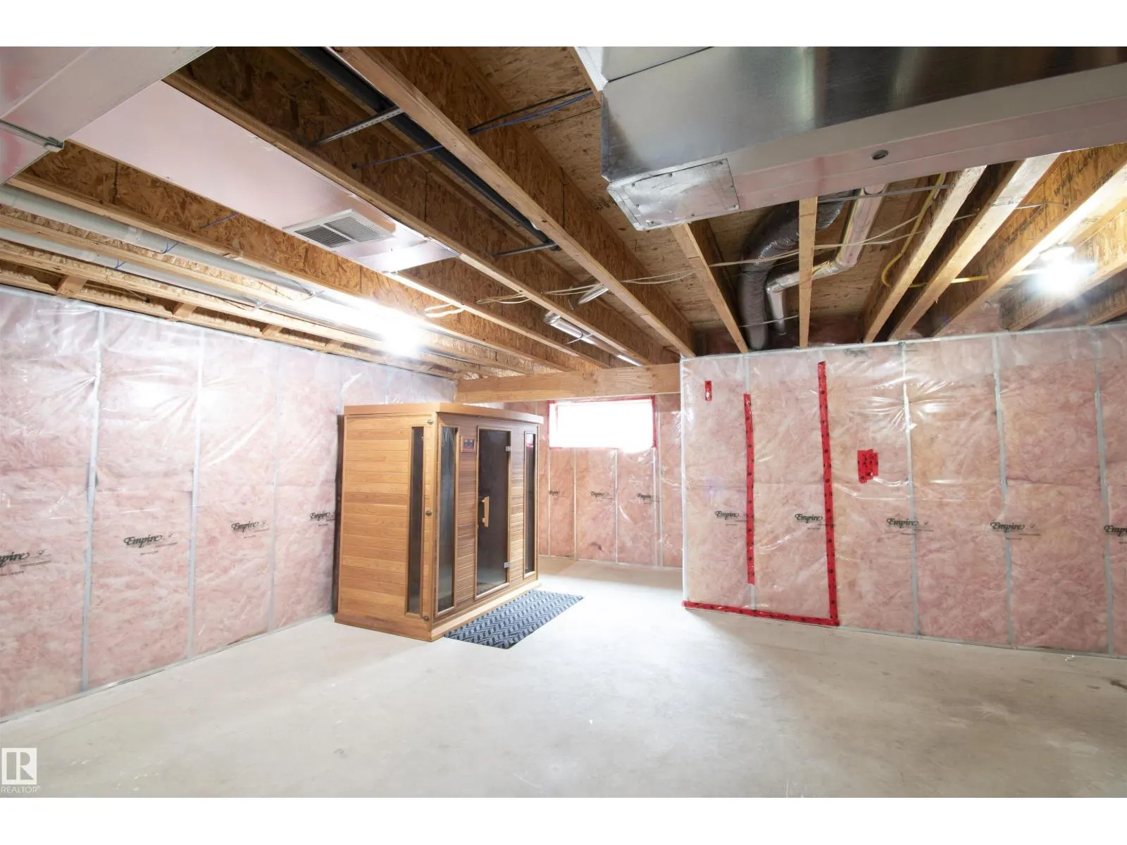 21323 58 AV NW