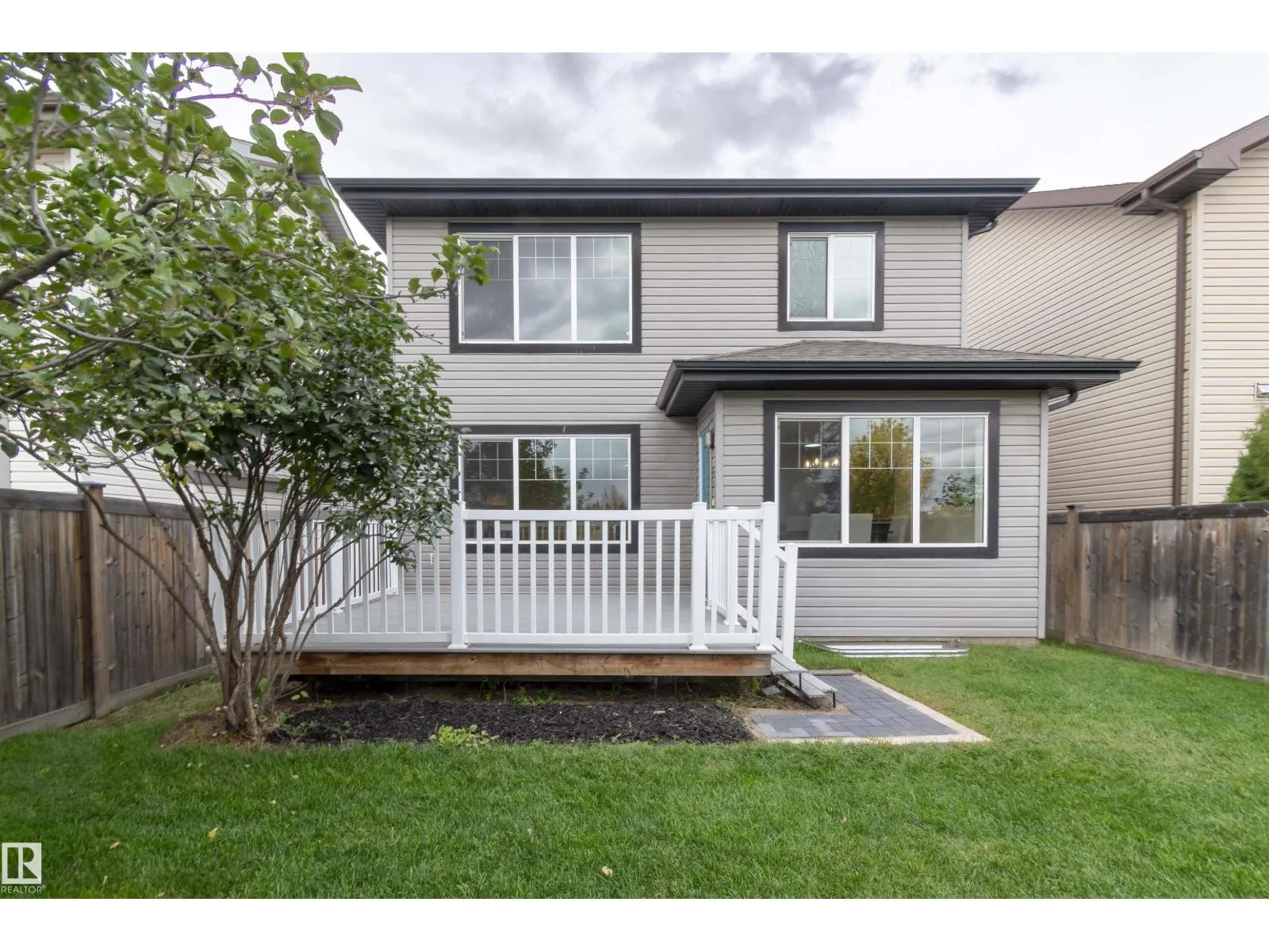 21323 58 AV NW
