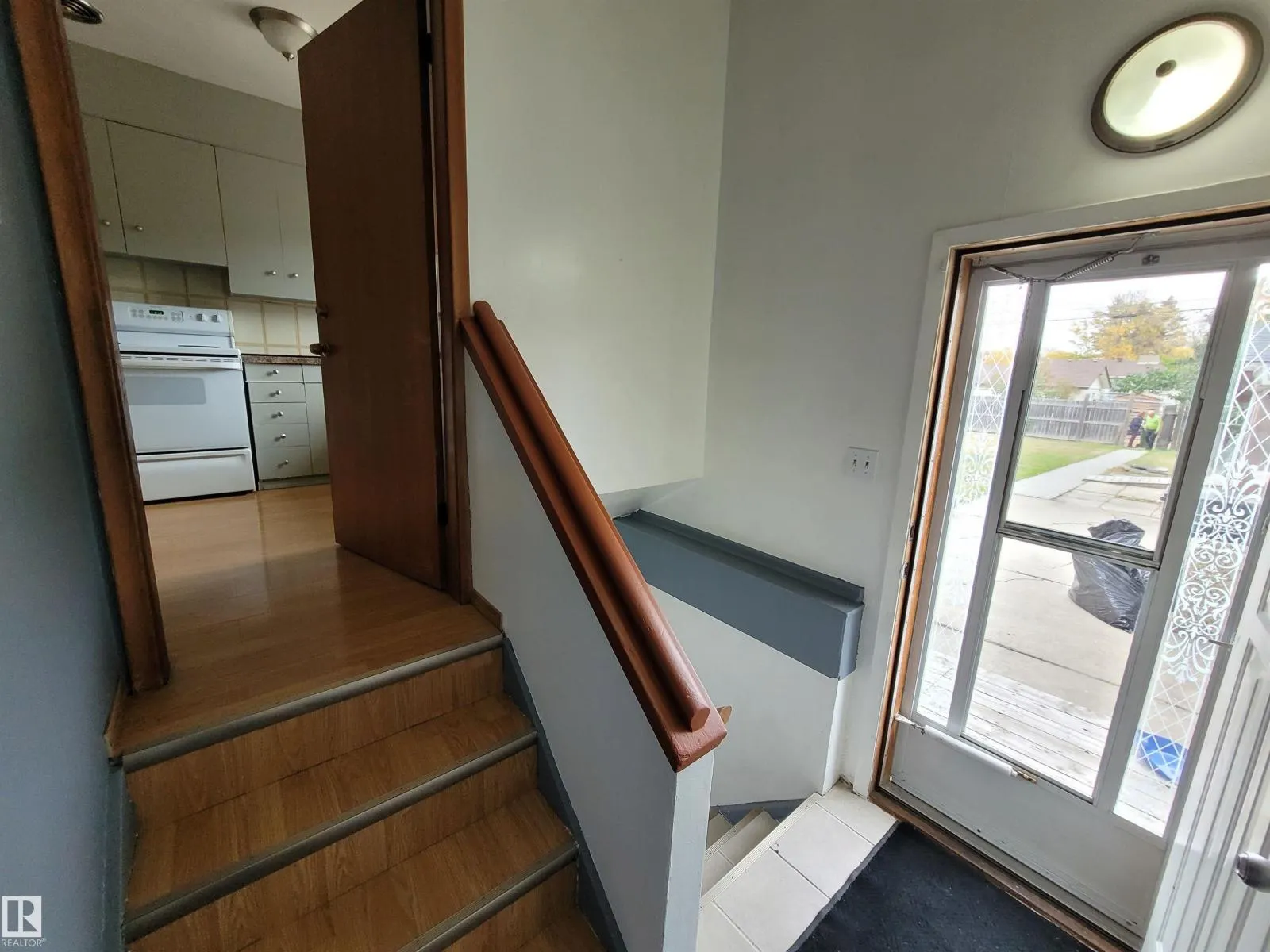 12415 80 ST NW