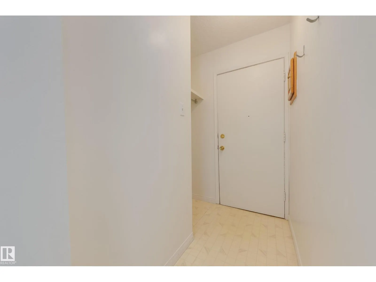 #11 10324 119 ST NW