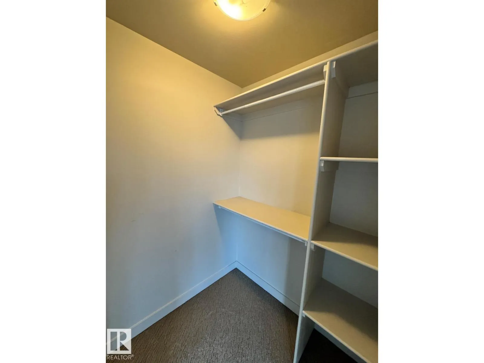 #307 10388 105 ST NW