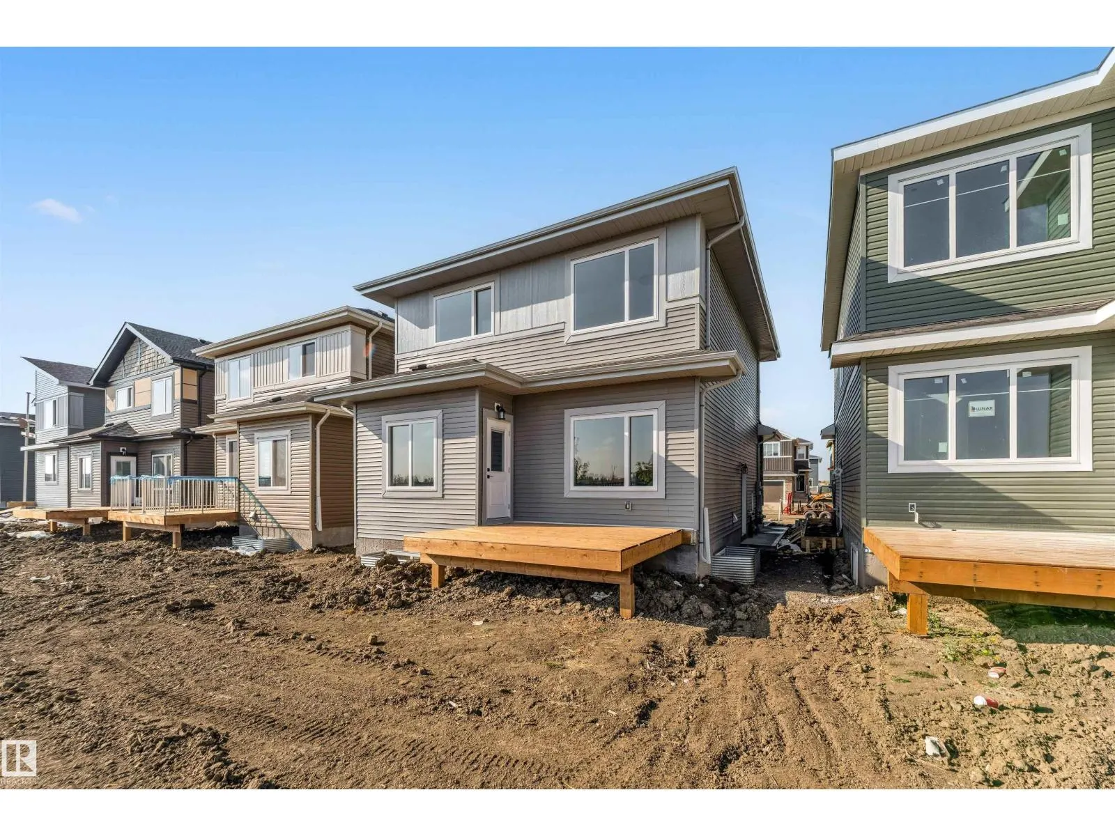 96 ELDRIDGE POINT