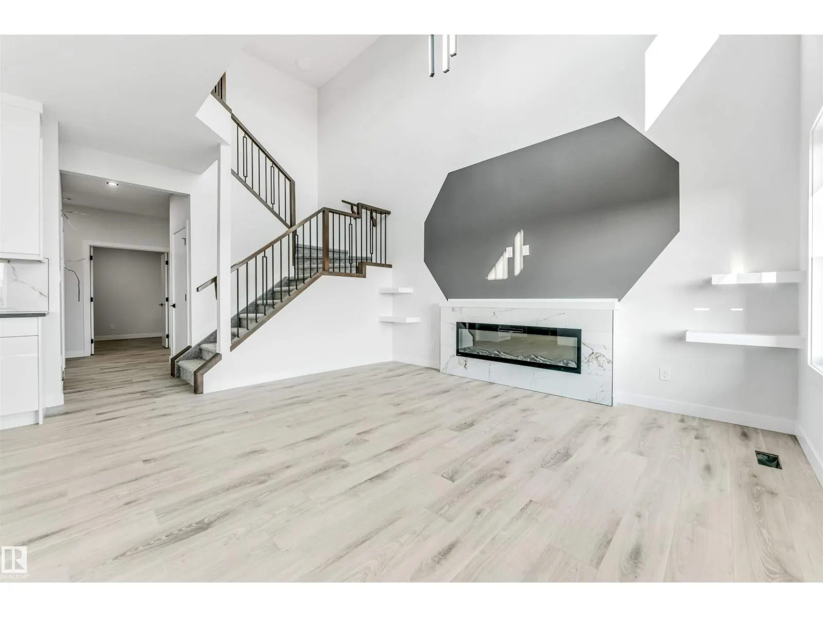 96 ELDRIDGE POINT