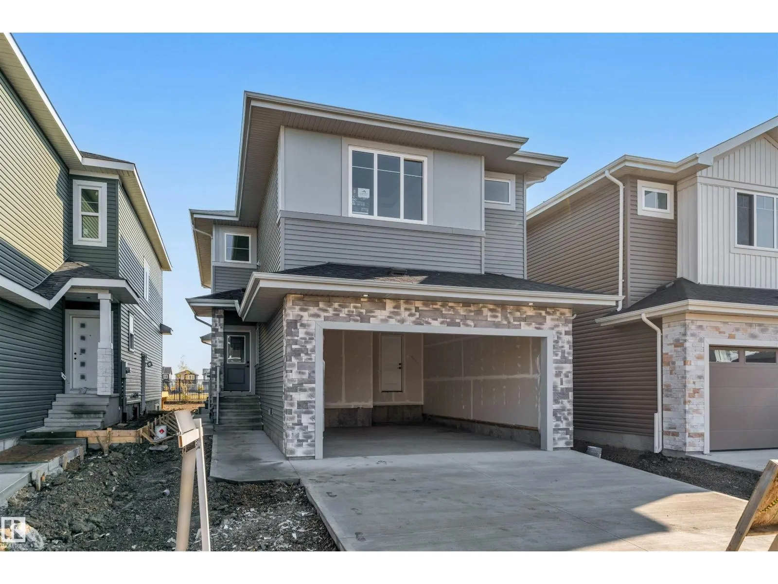 96 ELDRIDGE POINT