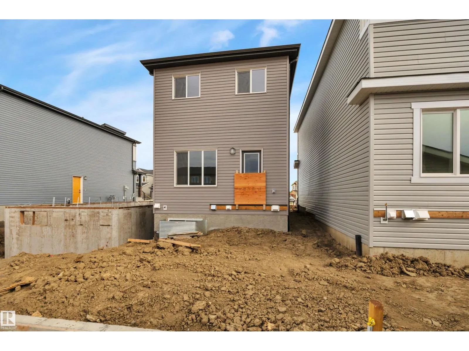 203 Wattle RD