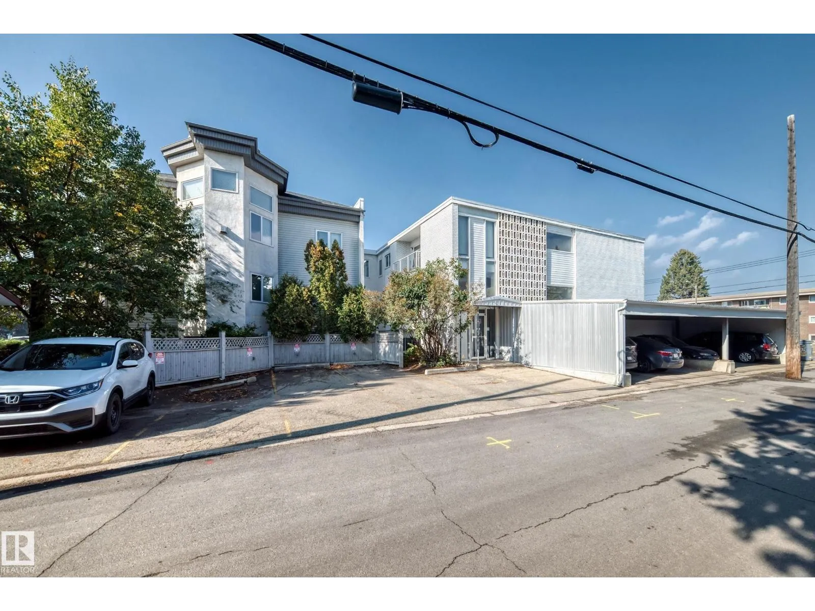 #103 6708 90 AV NW NW