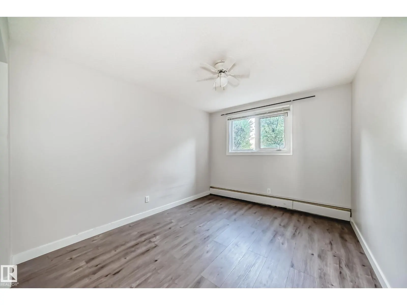 #103 6708 90 AV NW NW