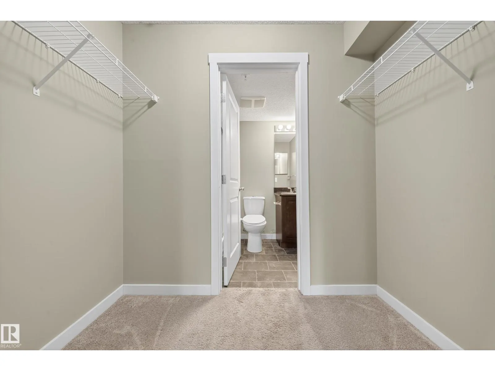 #101 5370 CHAPPELLE RD SW
