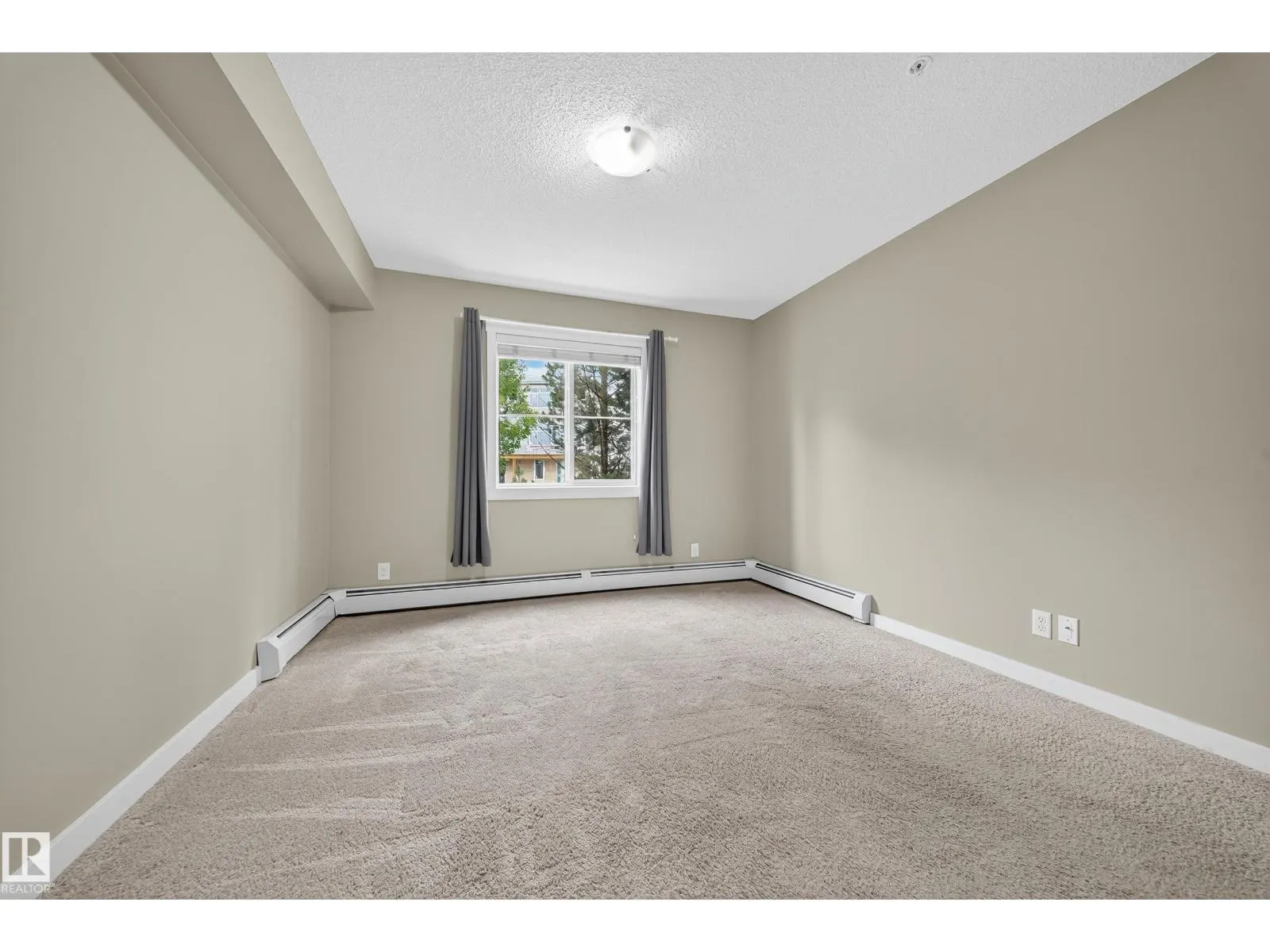 #101 5370 CHAPPELLE RD SW