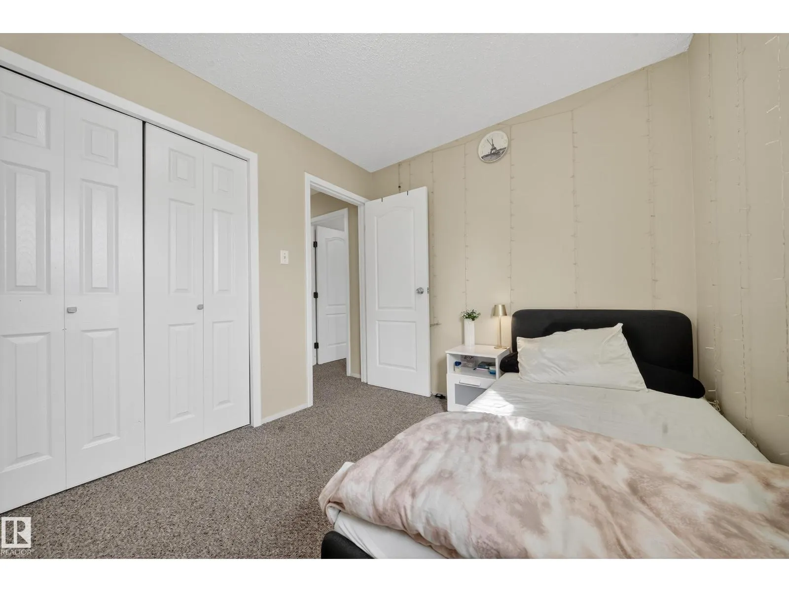 1553 LAKEWOOD RD W NW