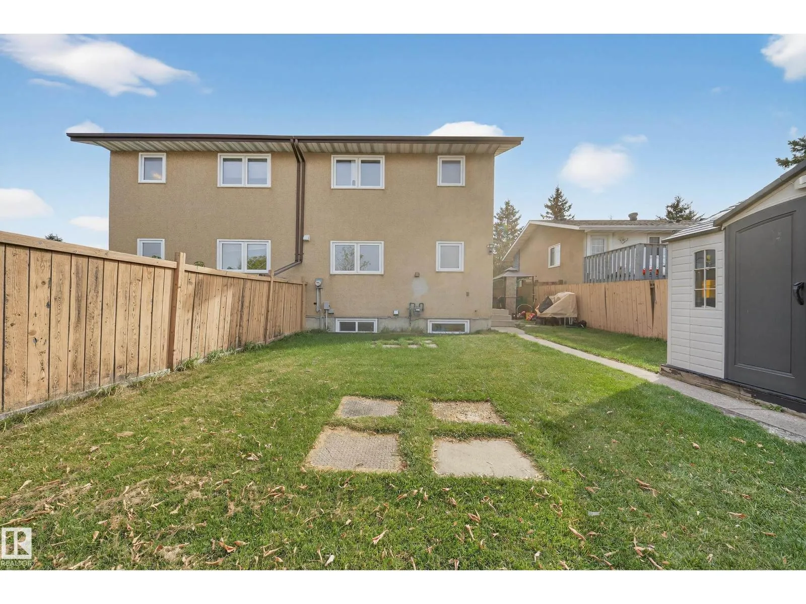 1553 LAKEWOOD RD W NW