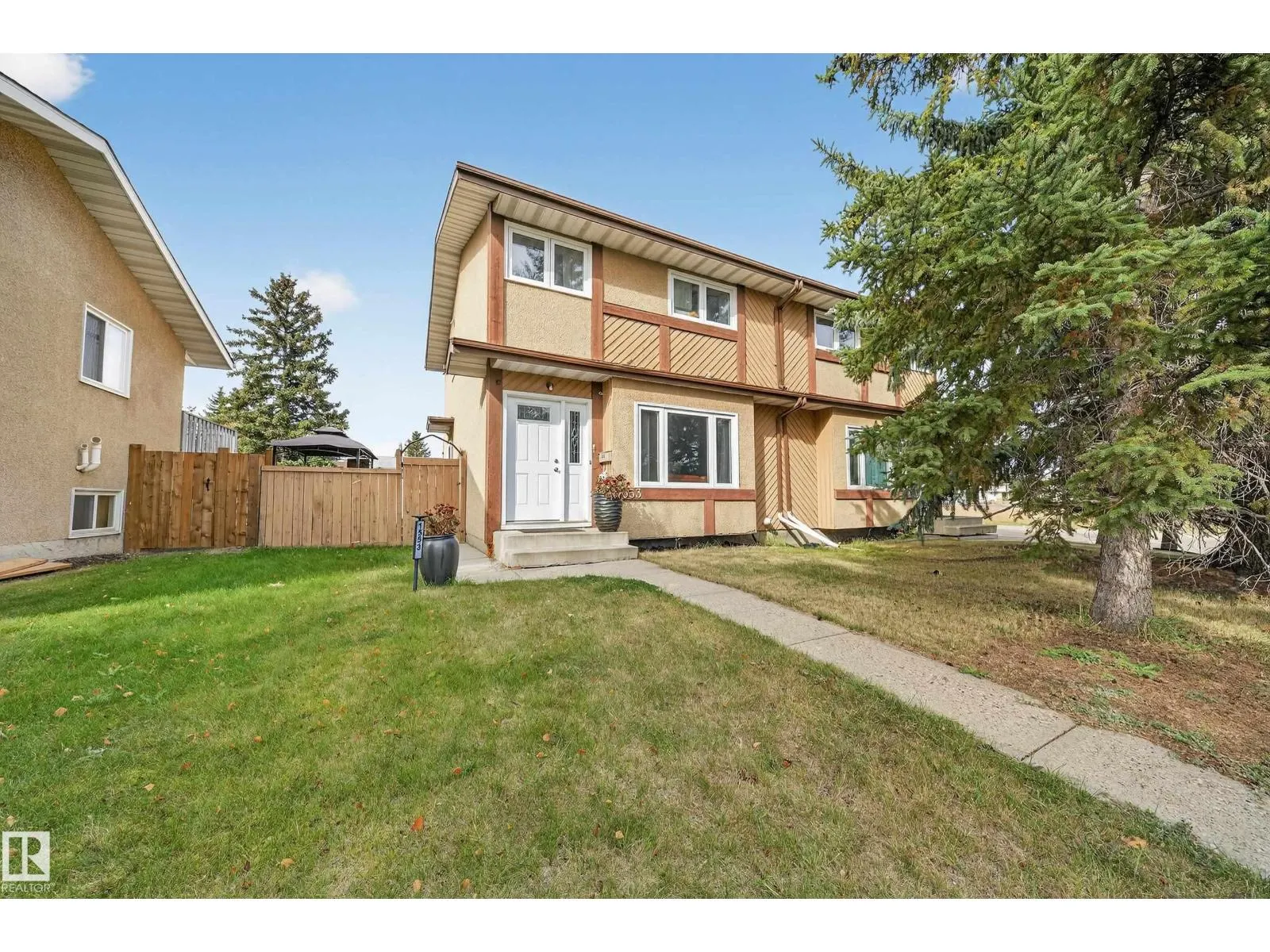1553 LAKEWOOD RD W NW
