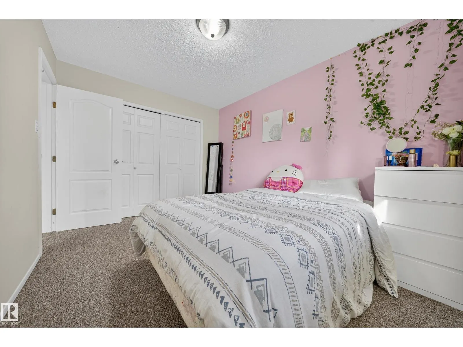 1553 LAKEWOOD RD W NW