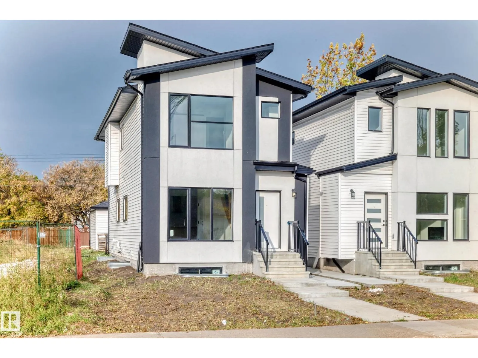 10718 149 ST NW NW