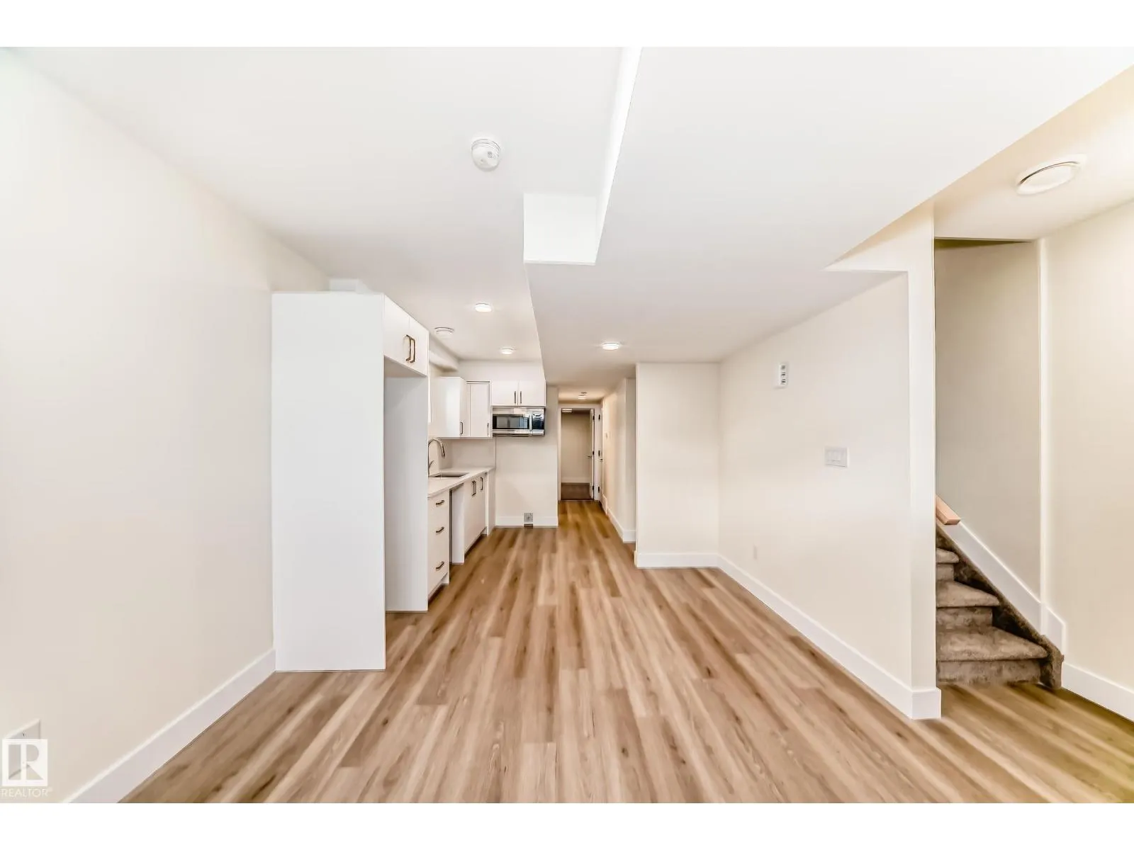 10718 149 ST NW NW