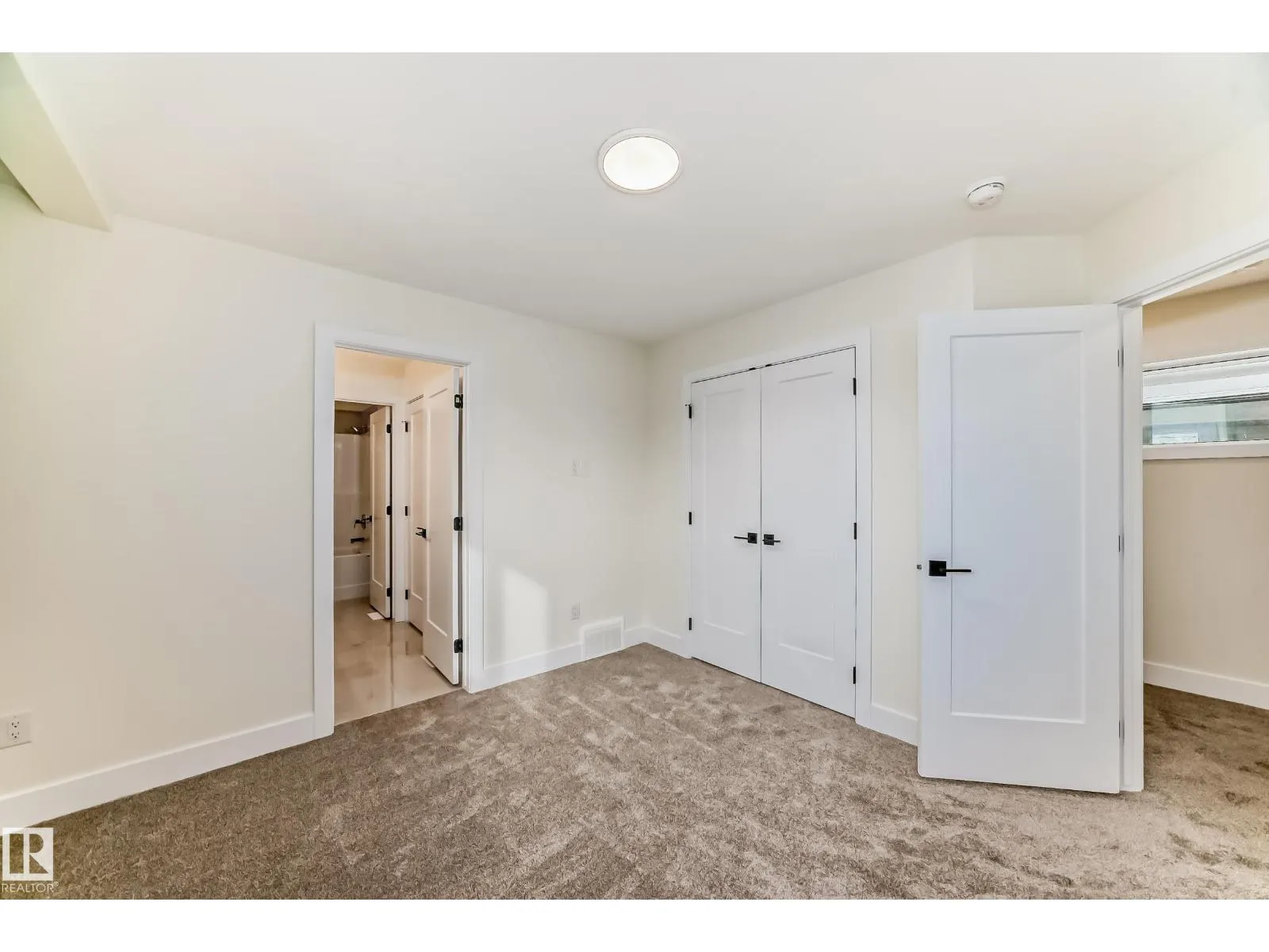 10718 149 ST NW NW