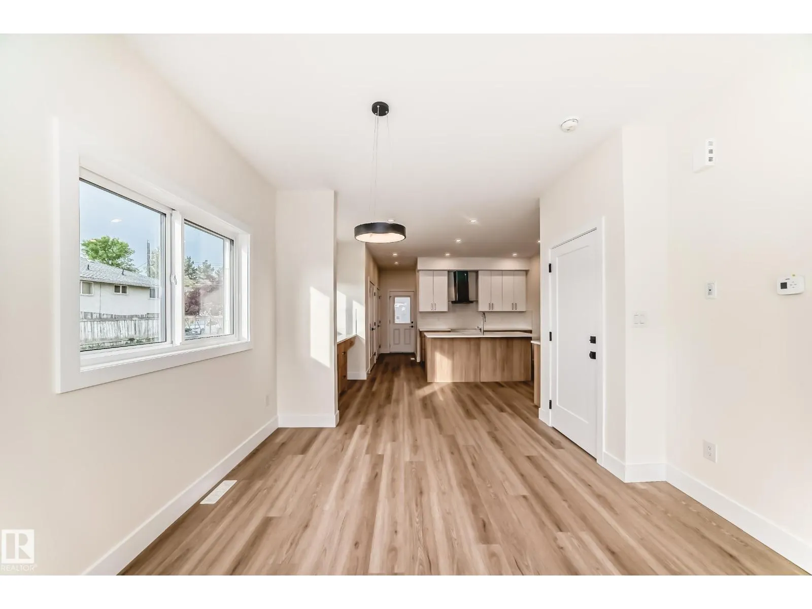 10718 149 ST NW NW