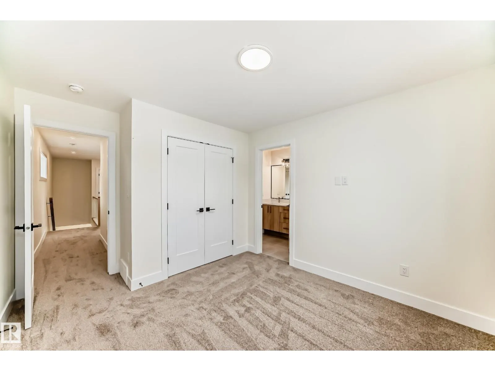 10718 149 ST NW NW