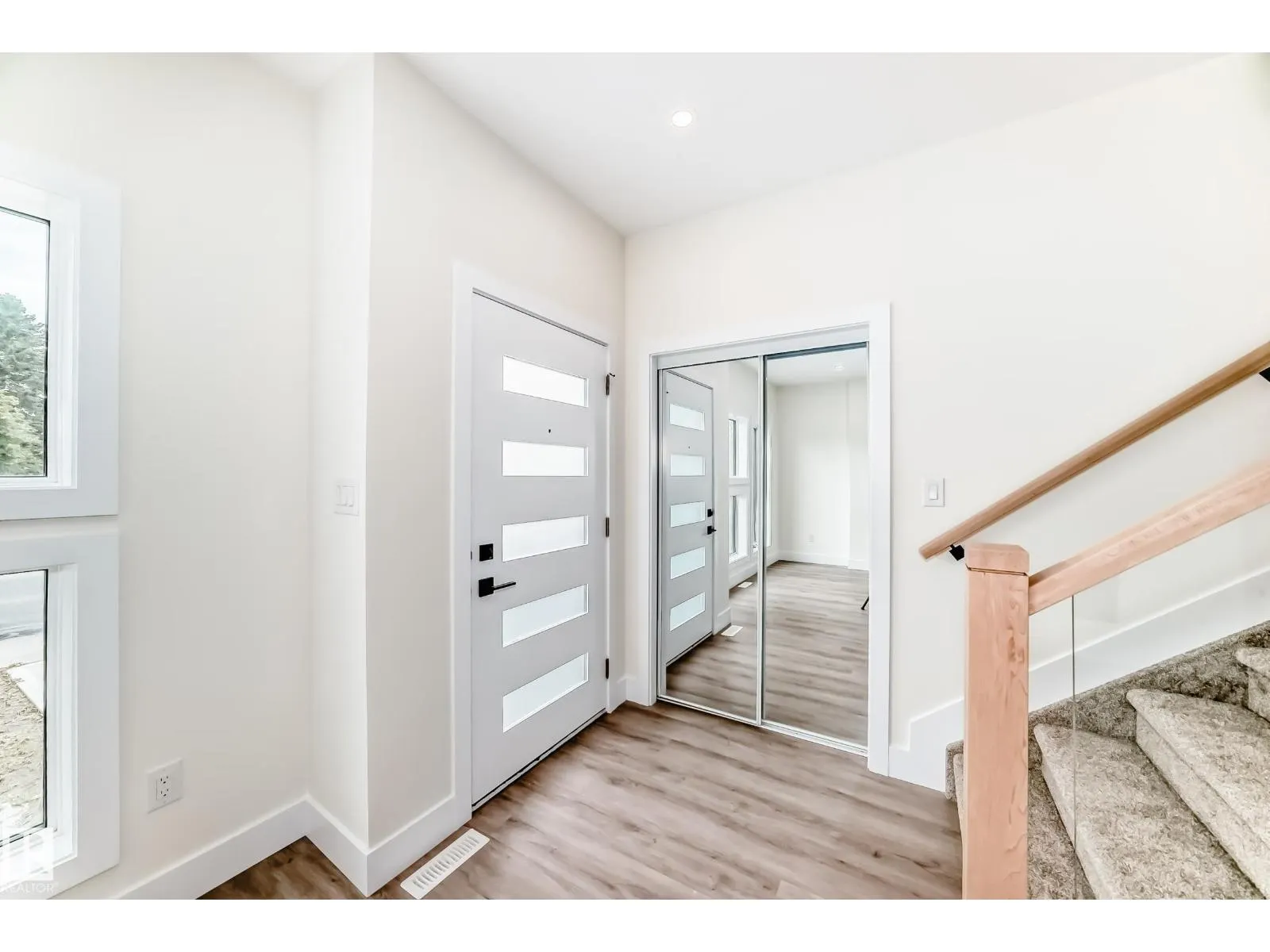 10720 149 ST NW NW