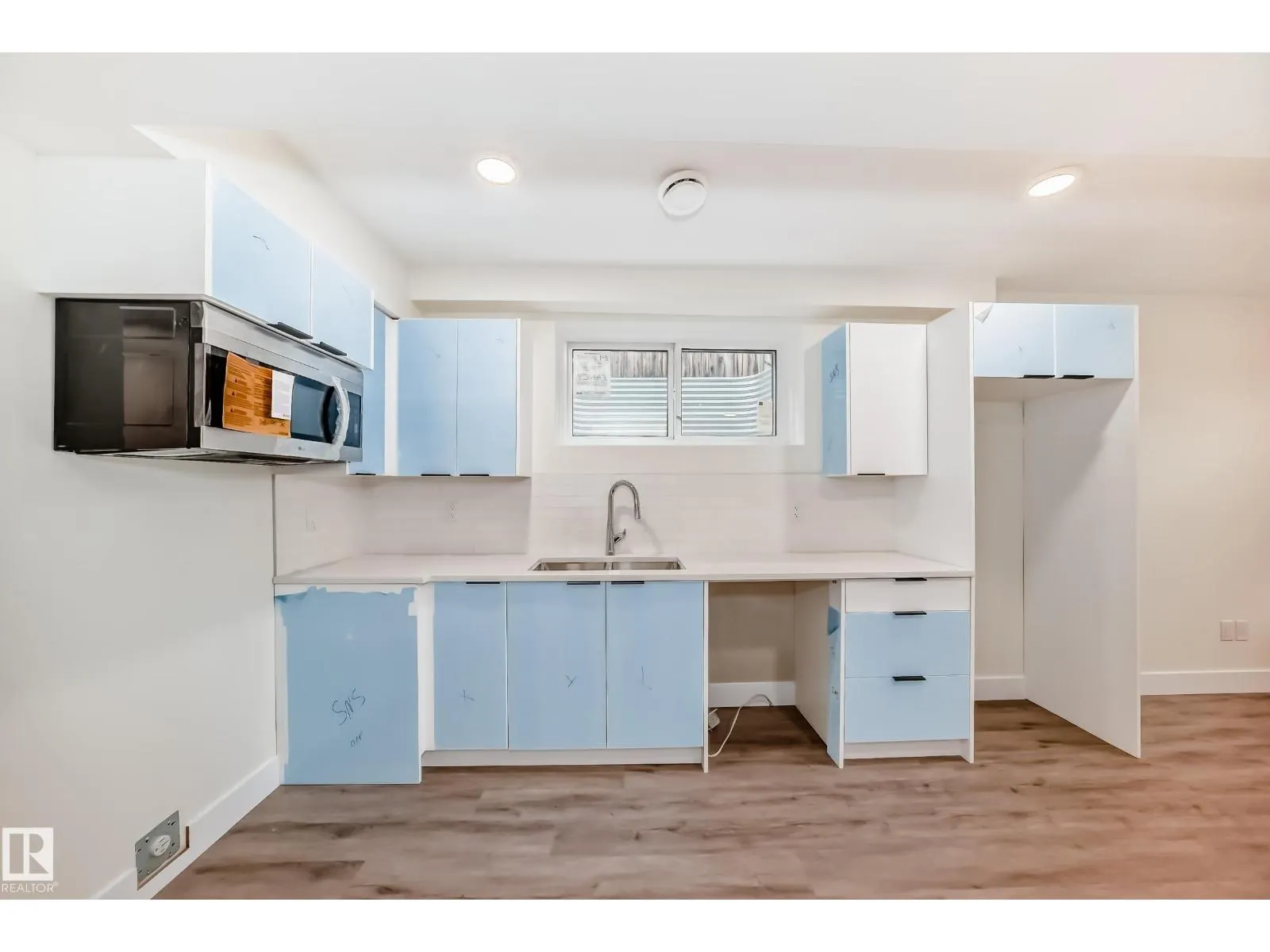 10720 149 ST NW NW