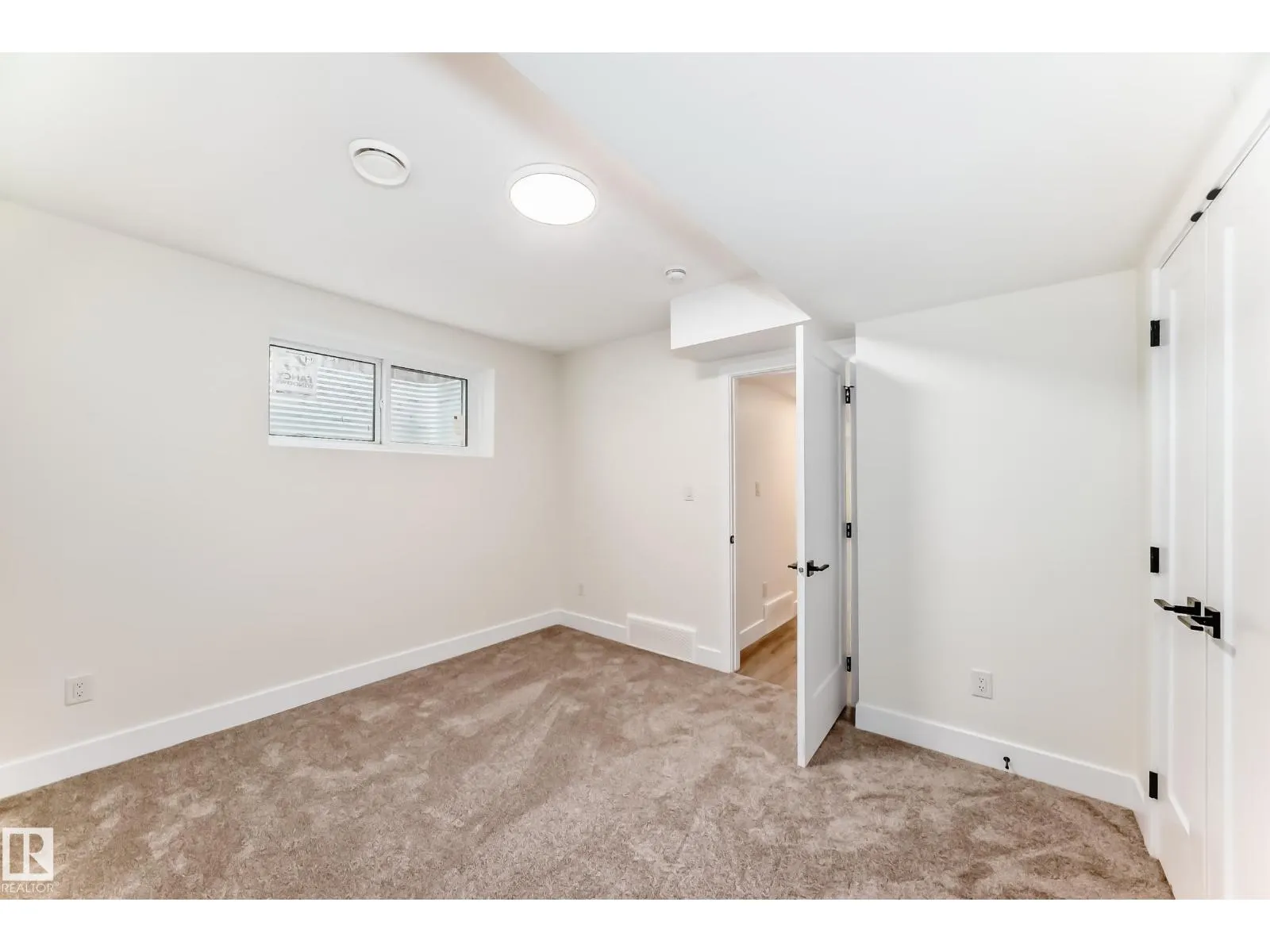 10720 149 ST NW NW
