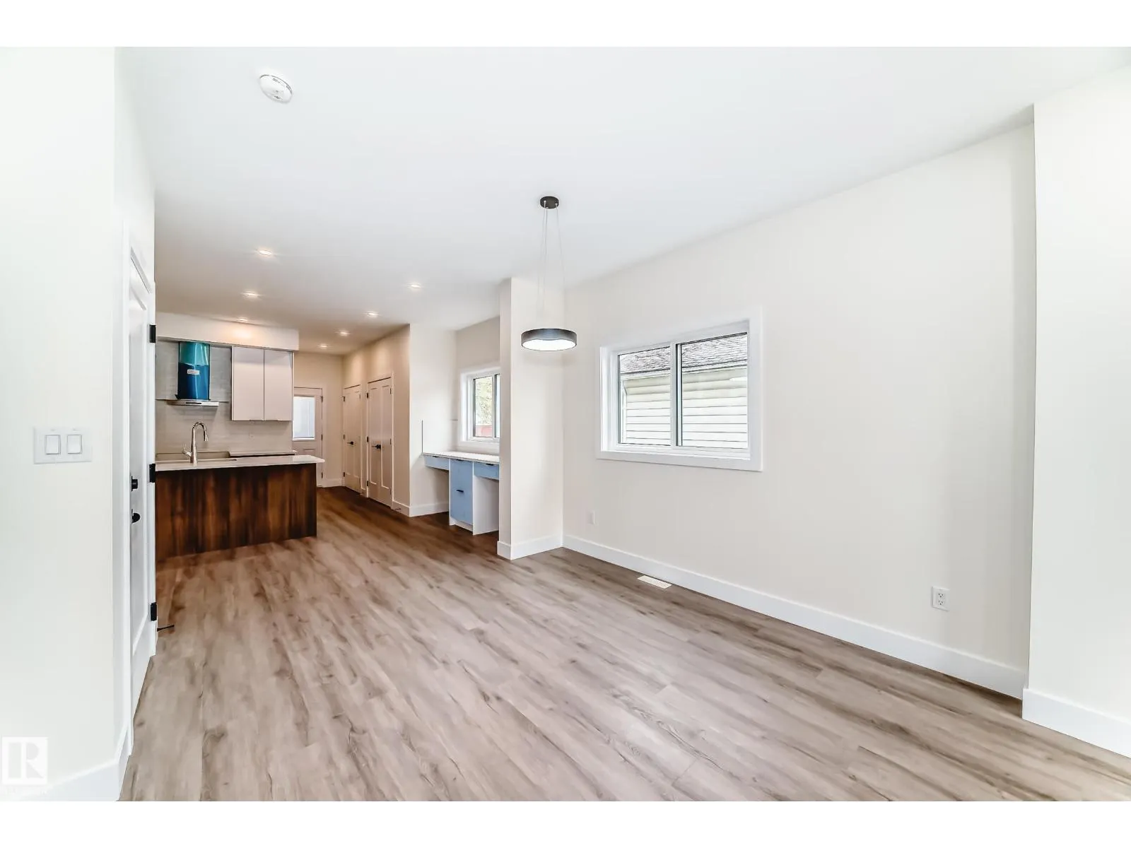 10720 149 ST NW NW