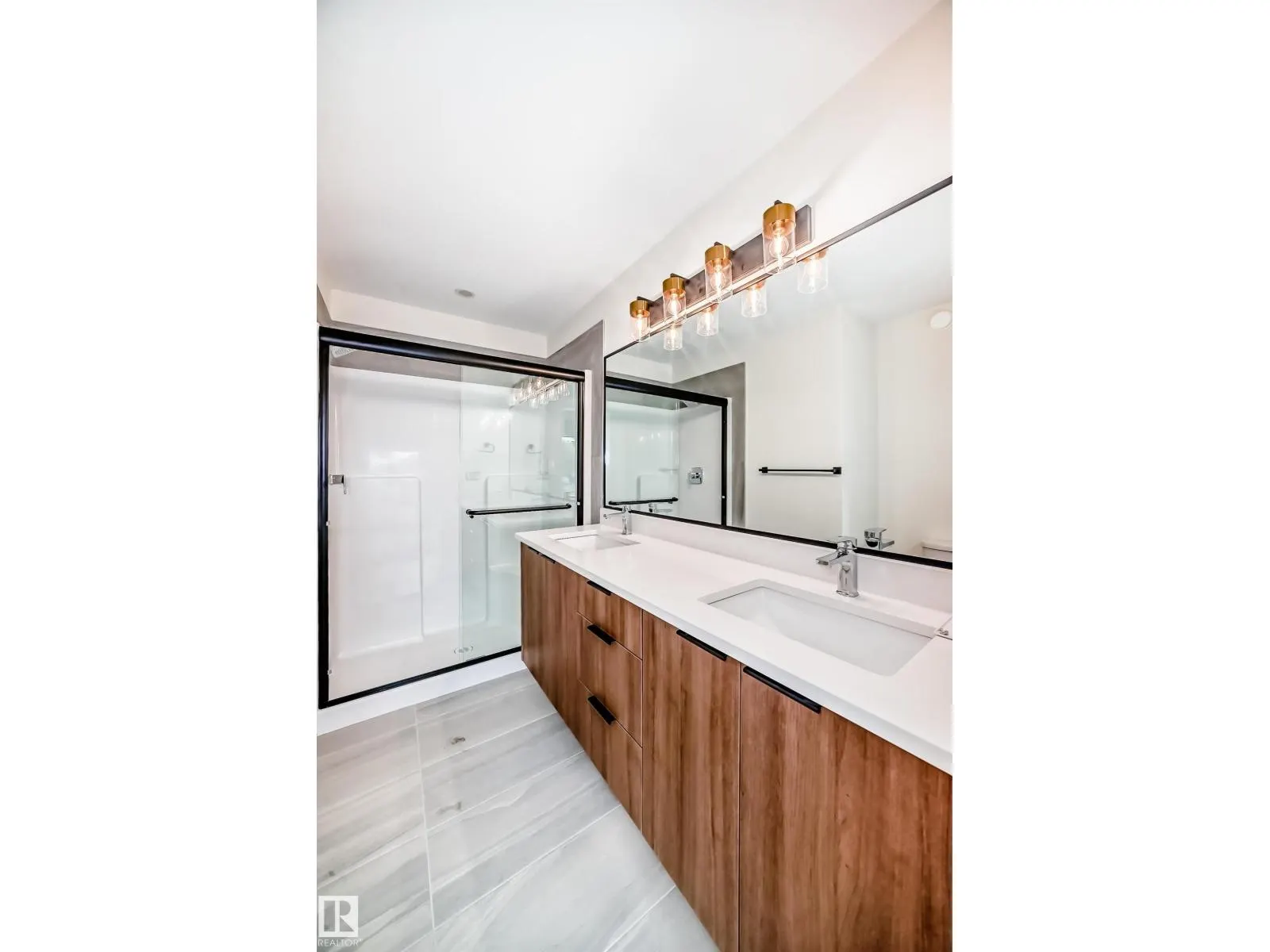 10720 149 ST NW NW