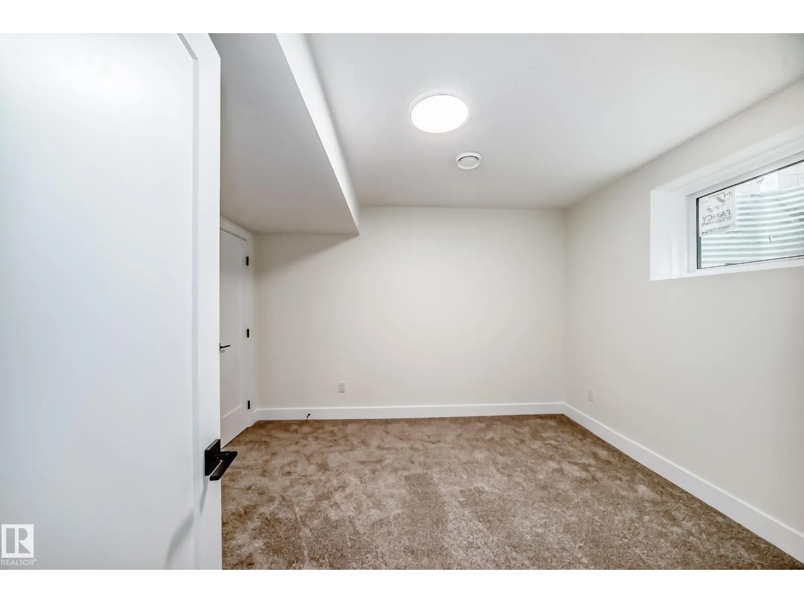 10720 149 ST NW NW
