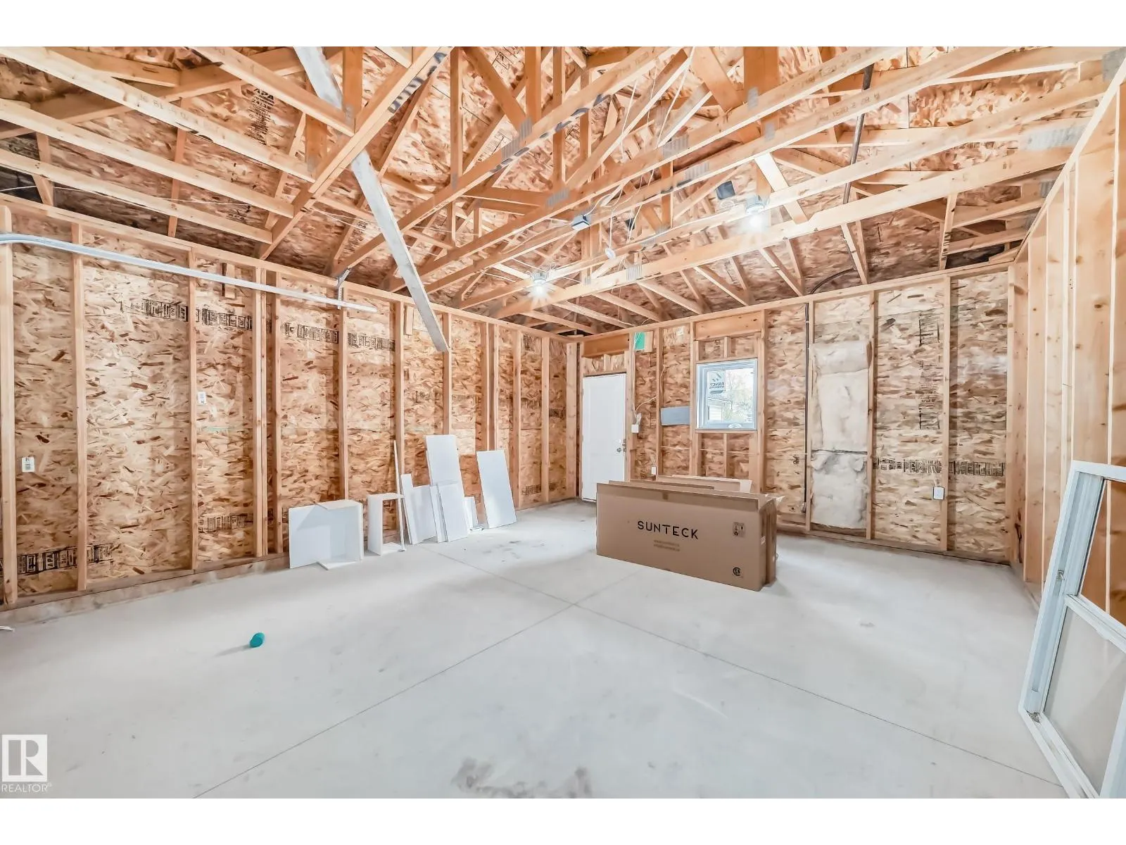 10720 149 ST NW NW