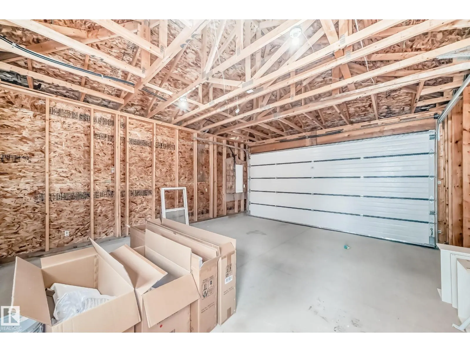 10720 149 ST NW NW