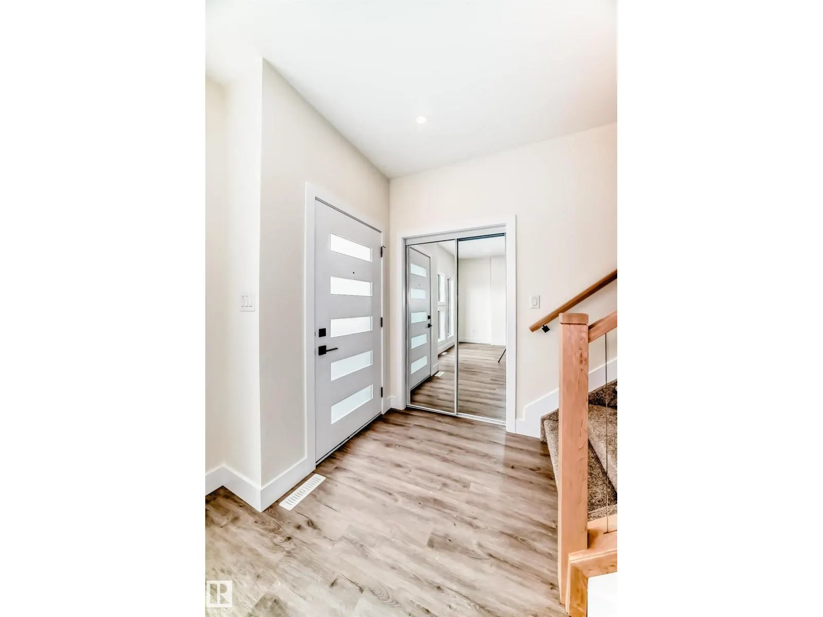 10720 149 ST NW NW