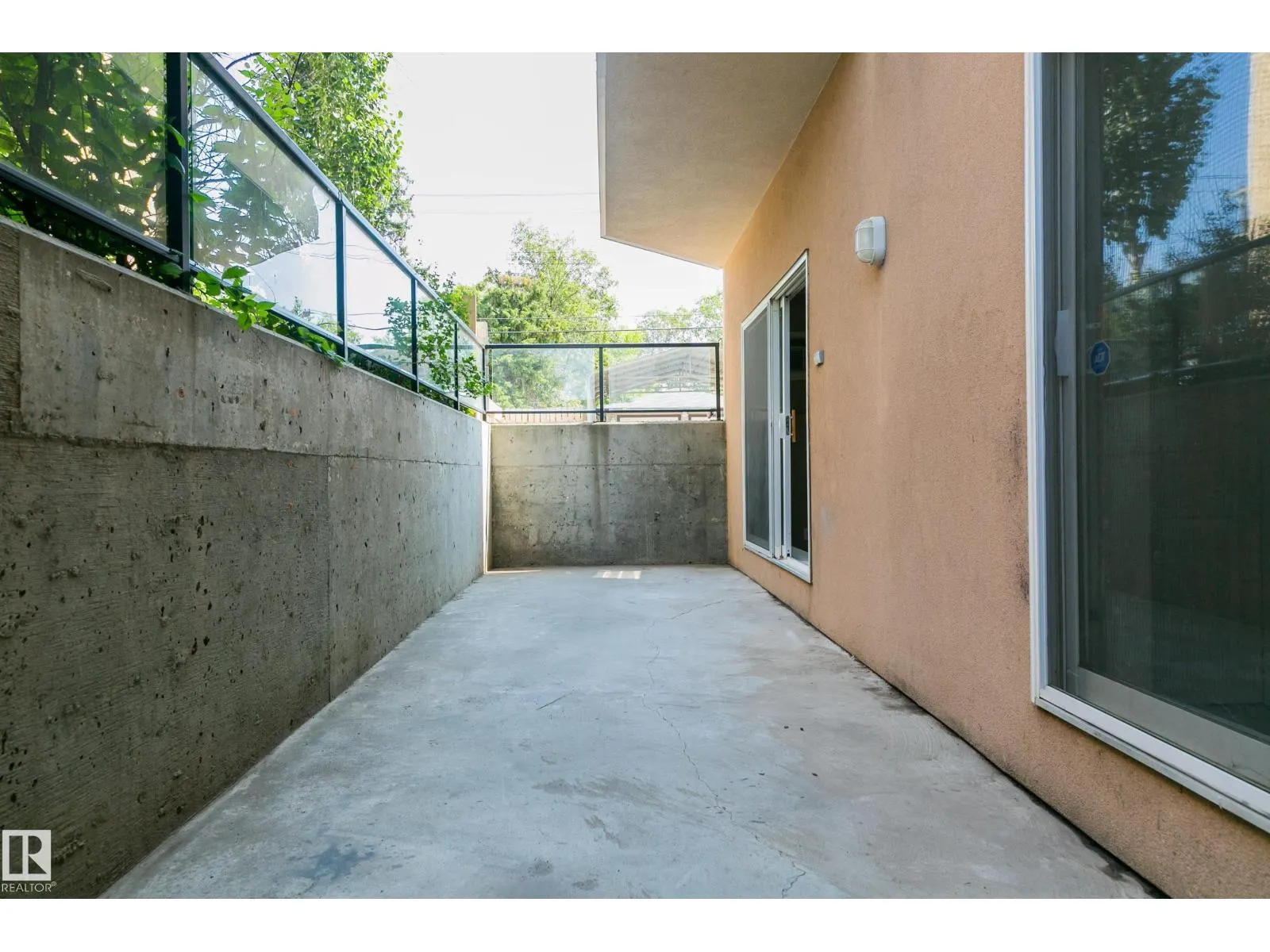 #104 10905 109 ST NW