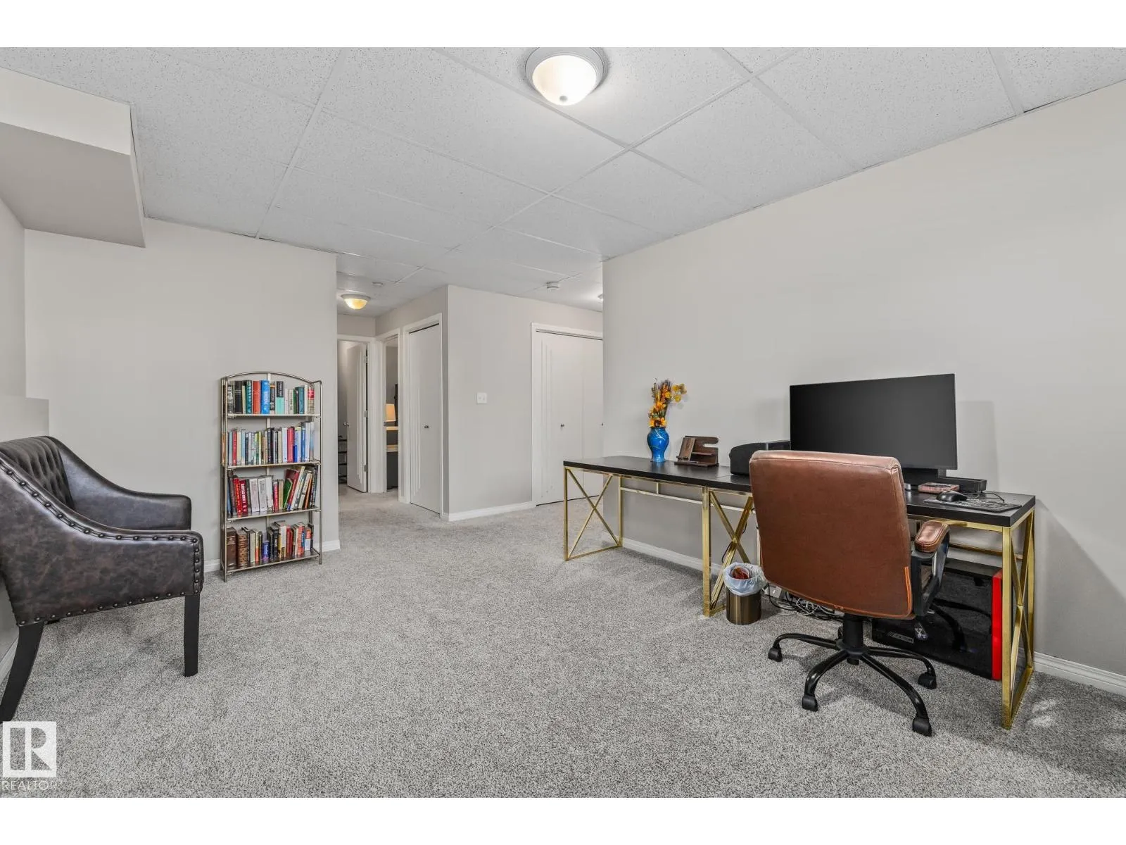 #3 303 LEGER WY NW