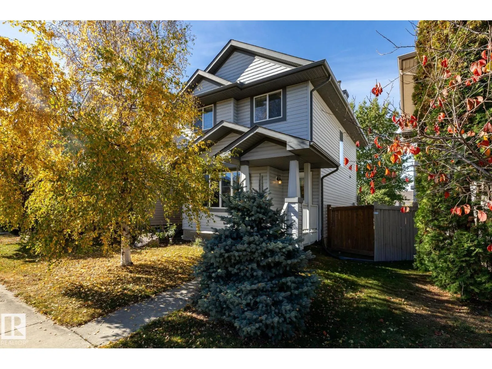 628 88 ST SW