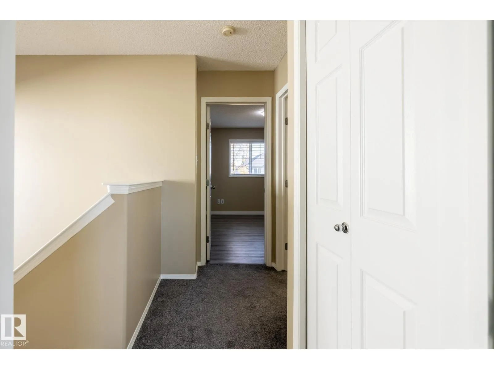 628 88 ST SW