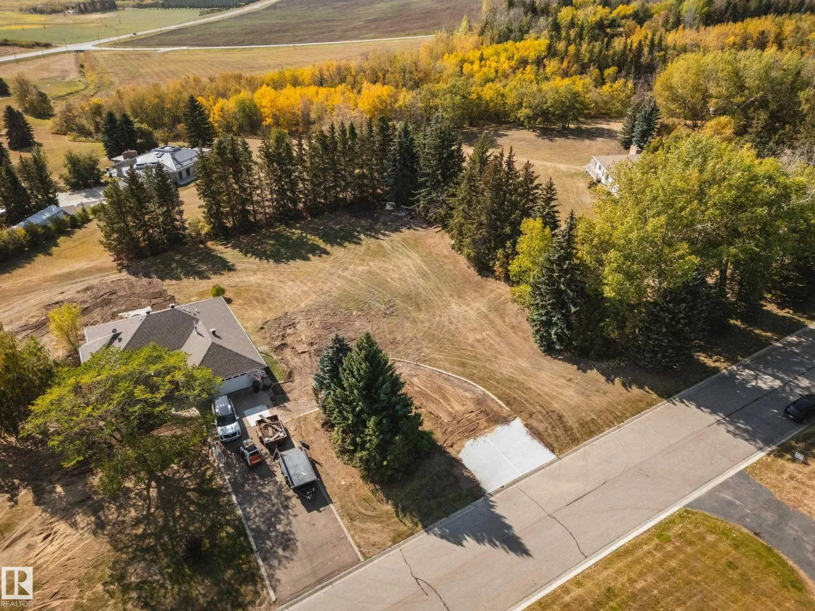 21B 54324 Bellerose DR