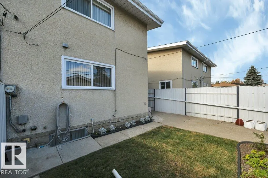 6059 106 ST NW