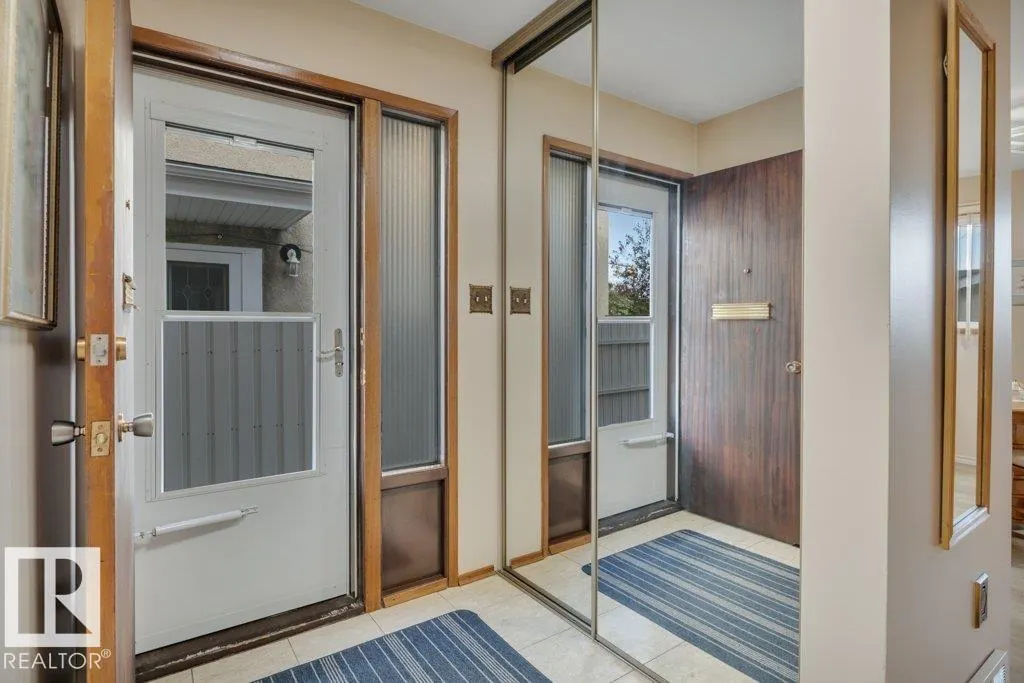 6059 106 ST NW