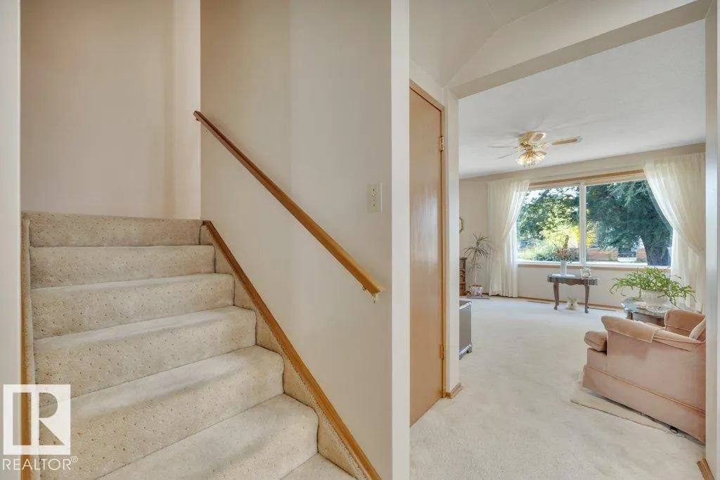 6059 106 ST NW