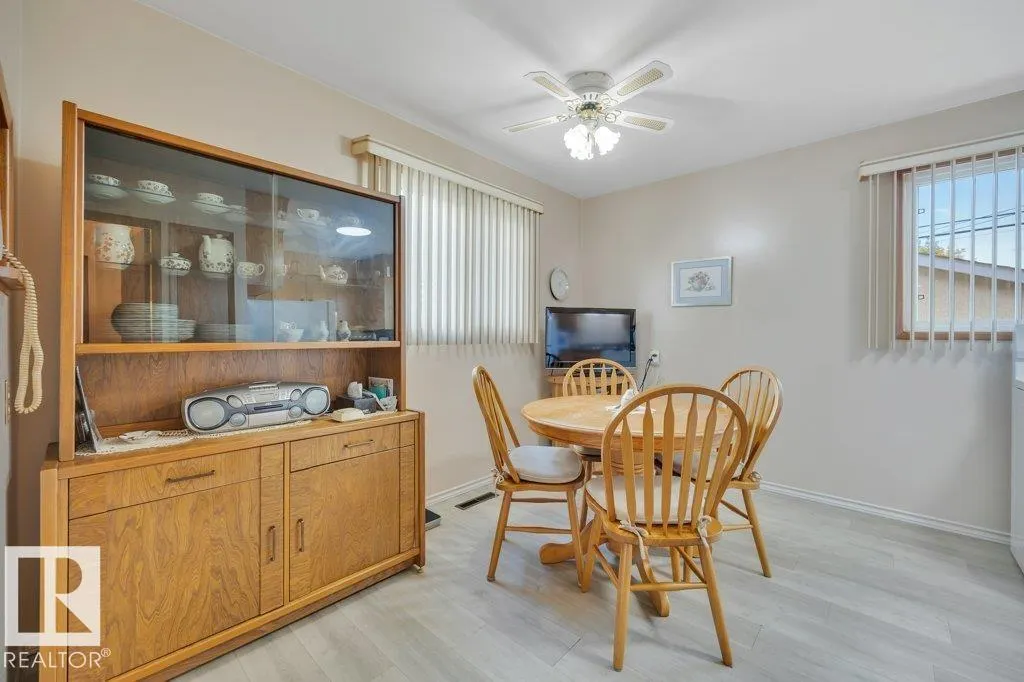6059 106 ST NW