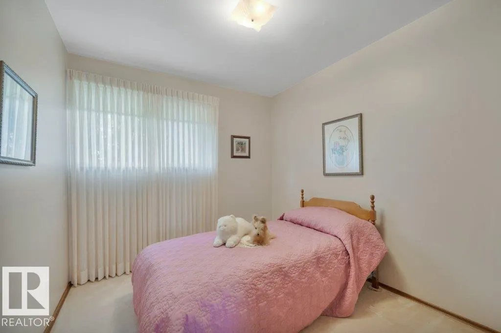 6059 106 ST NW