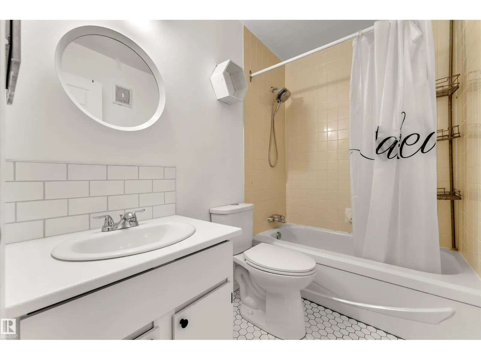 #403 1620 48 ST NW
