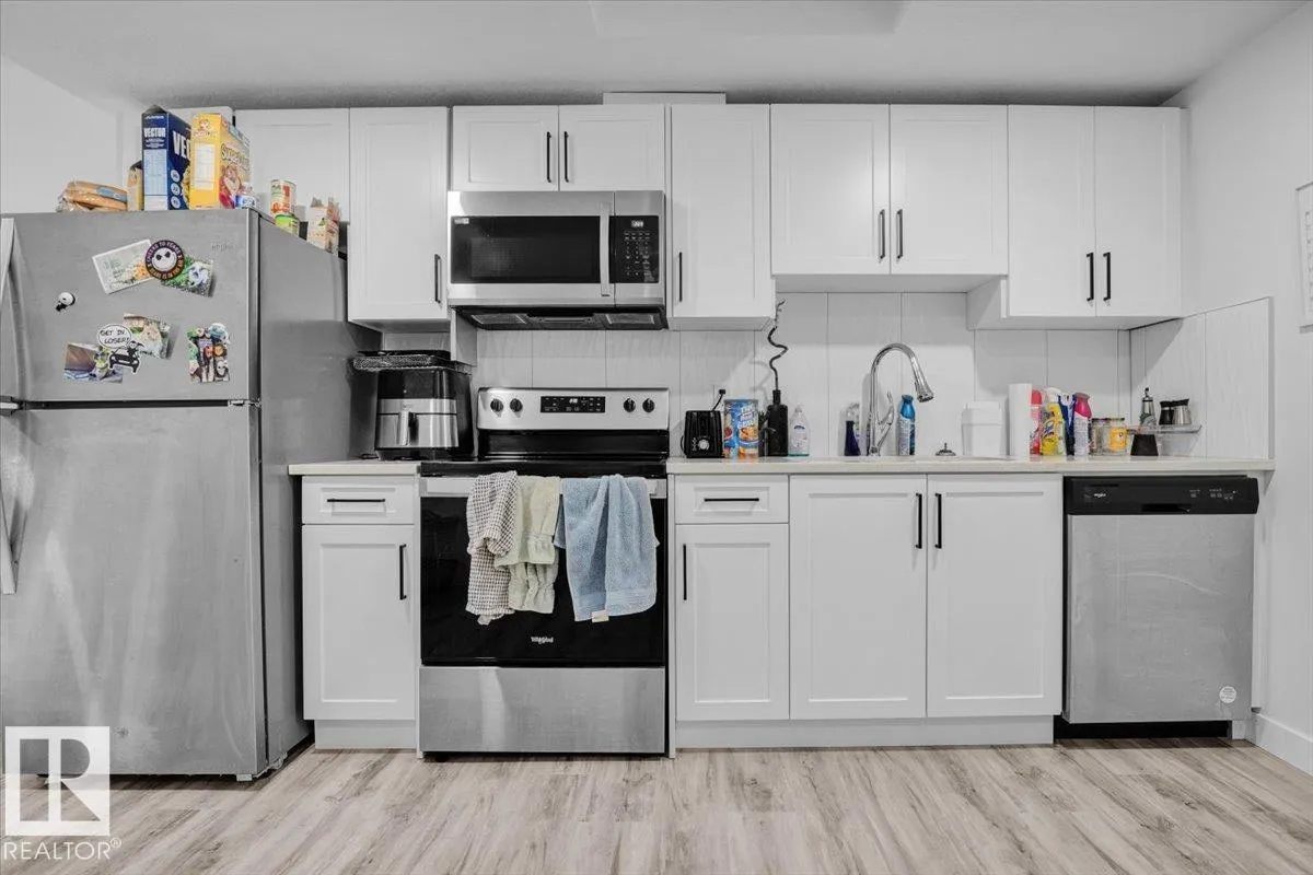 9537 CARSON BEND BN SW