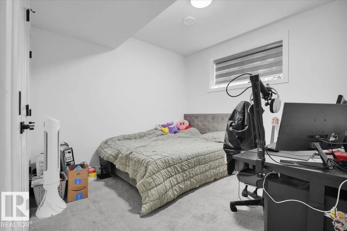 9537 CARSON BEND BN SW