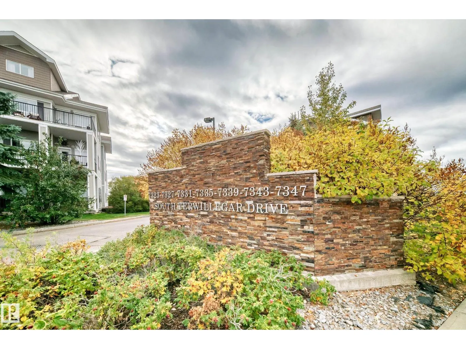 #1309 7339 SOUTH TERWILLEGAR DR NW NW