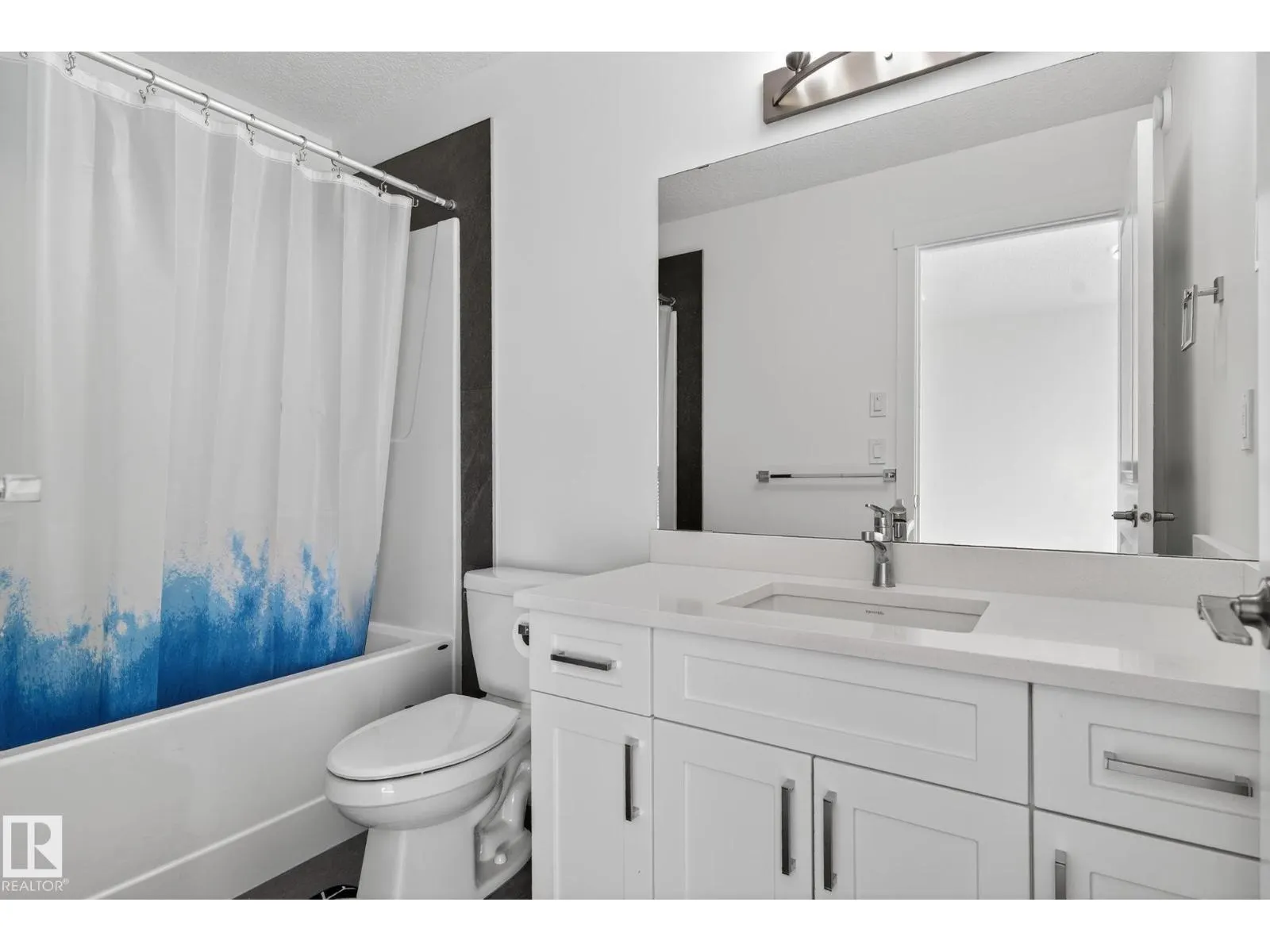 #35 2710 66 ST SW