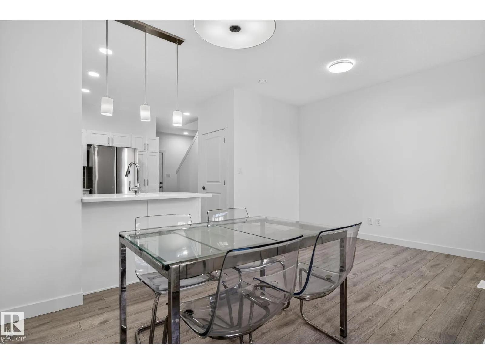 #35 2710 66 ST SW