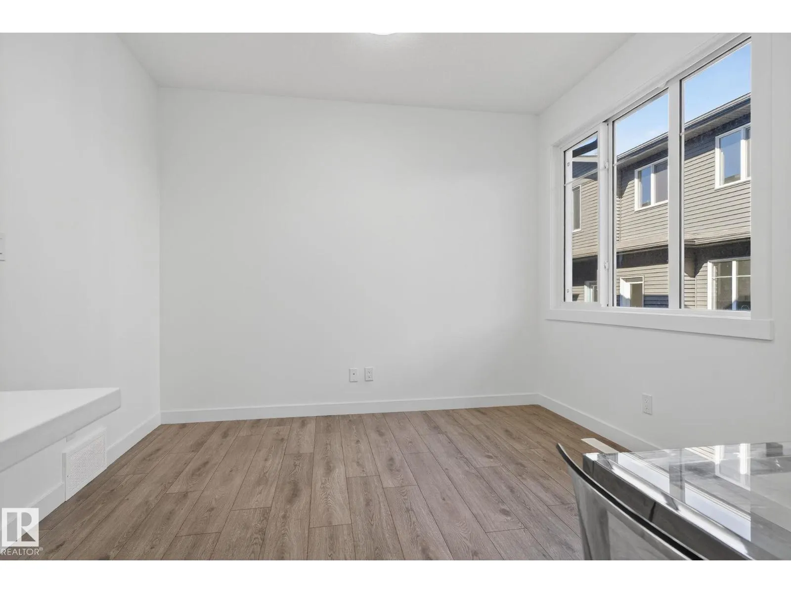 #35 2710 66 ST SW