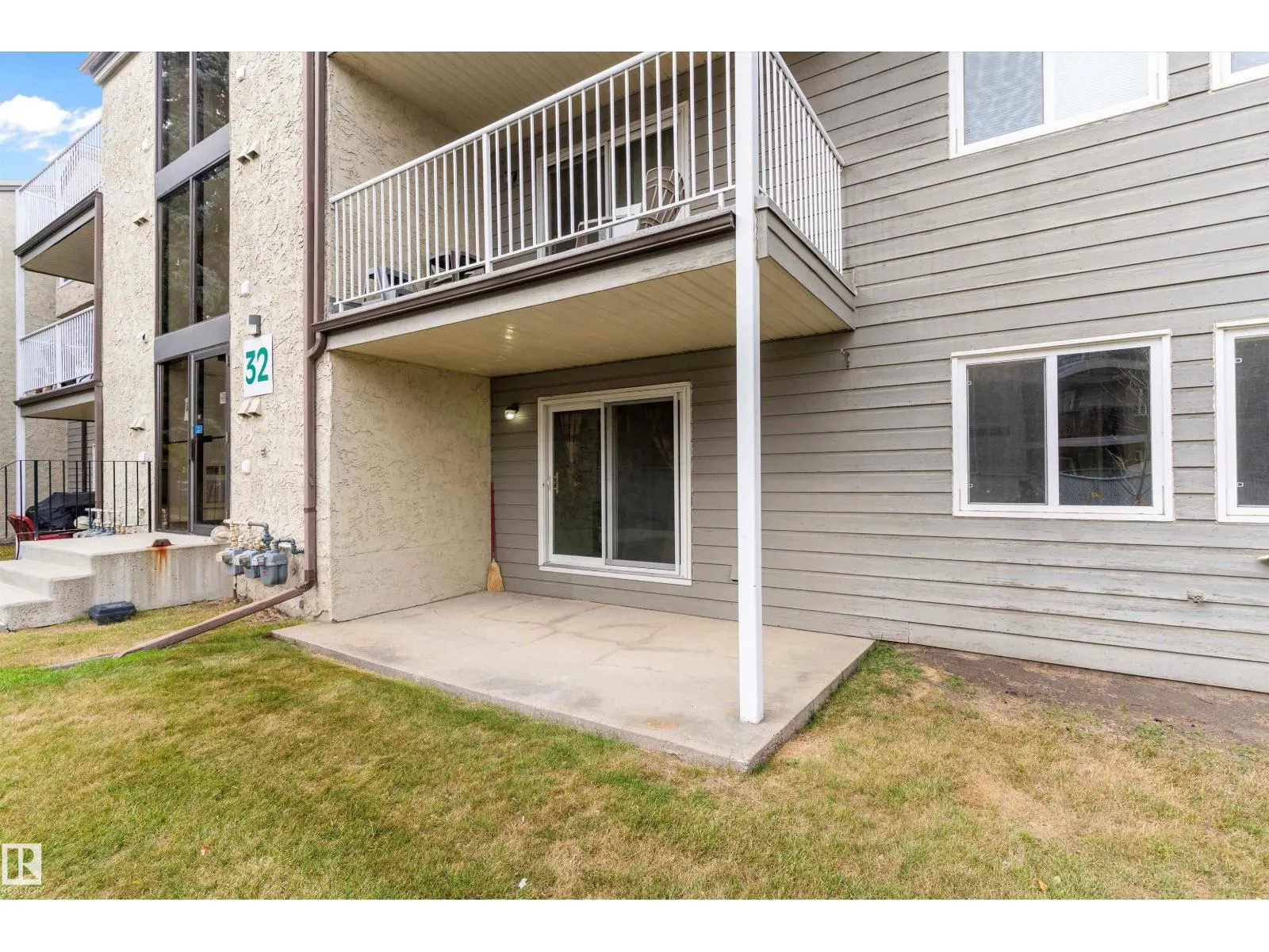 #105 32 ALPINE PL