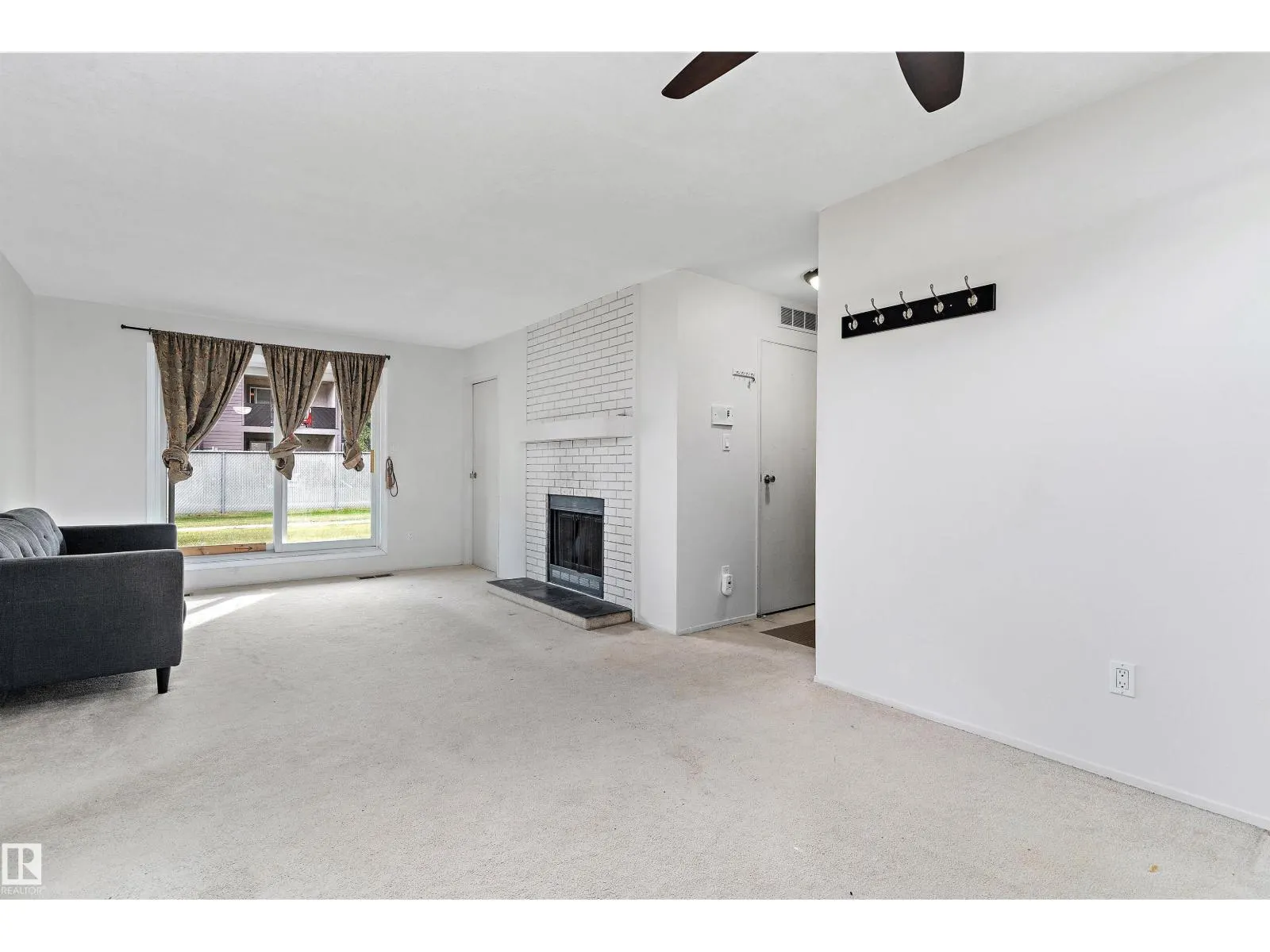 #105 32 ALPINE PL